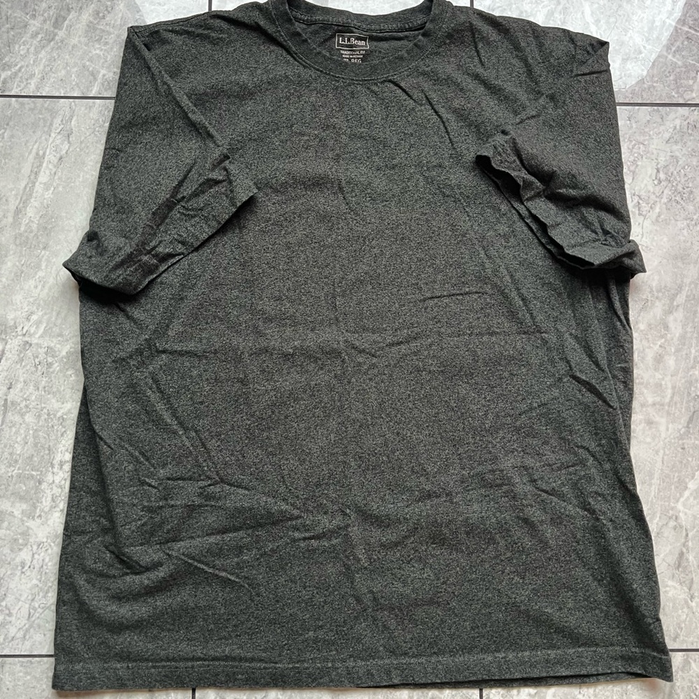 LL Bean Mens Gray Carefree Unshrinkable Traditional Fit Short Sleeve T-Shirt XL